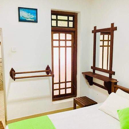 Leonine Villa Yala ティッサマハーラーマ エクステリア 写真